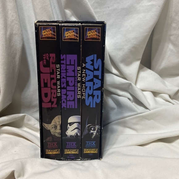 Yes it’s the Original Star Wars Trilogy VHS U know & love them - Picture 1 of 6